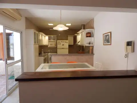 BALTASAR DE LA CUEVA al 2300