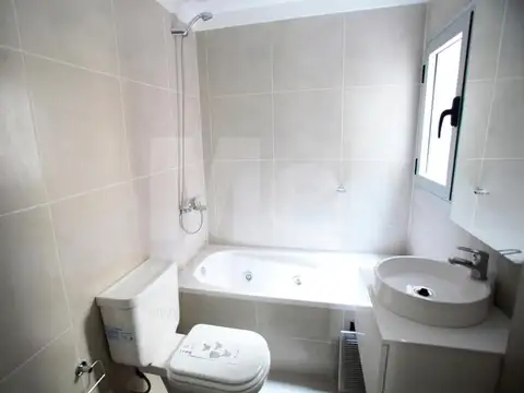 Departamento en Alquiler al Este