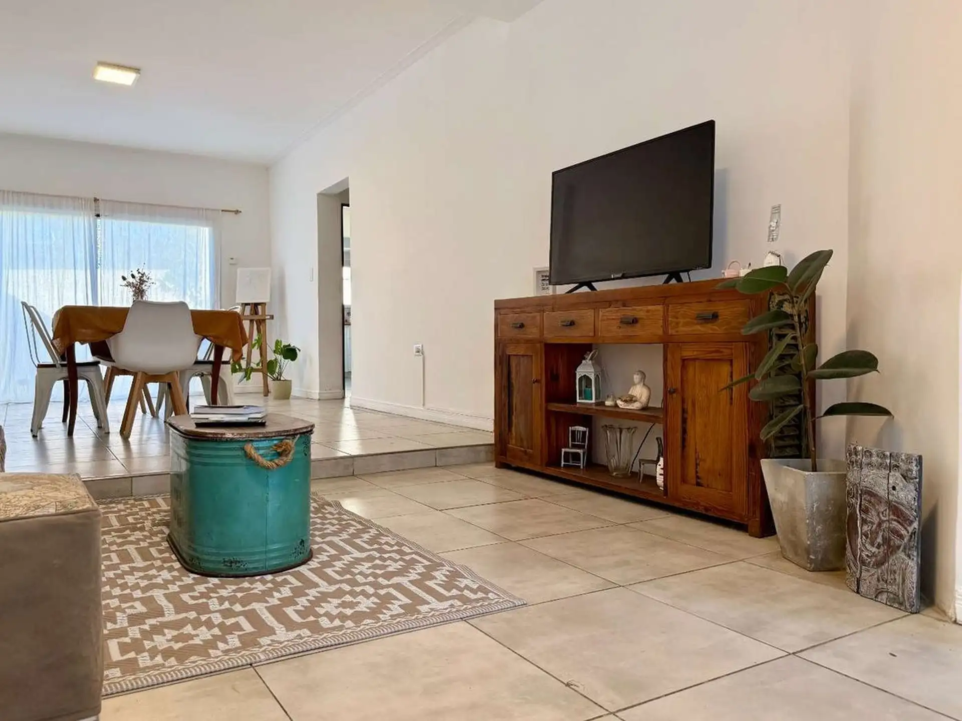 Venta Casa 4 amb "Parque/Quincho/Garage"