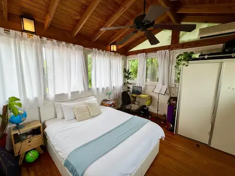Depto Tipo Casa 5 ambientes con 2 baños