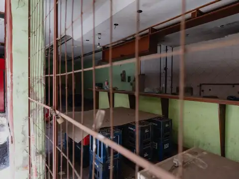 Local en Venta 76 años