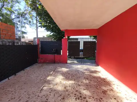 Depto Tipo Casa en Alquiler en Castelar Norte, $ 850.000