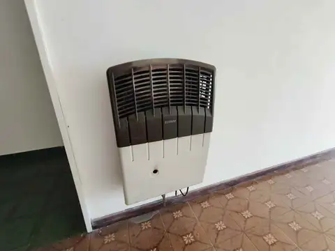 Departamento en Alquiler en Villa Santos Tesei, $ 600.000