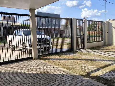 Se Alquila Casa de 3 dormitorios en zona Norte