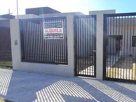 Se Alquila Casa de 3 dormitorios en zona Norte