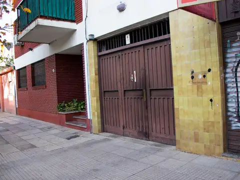 Venta de Cochera en Villa Pueyrredón
