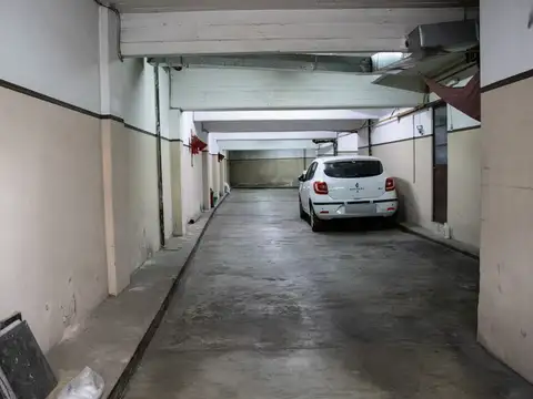 Venta de Cochera en Villa Pueyrredón