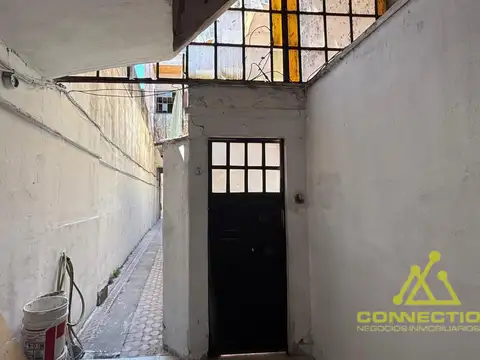 Depto Tipo Casa en Venta 40 años