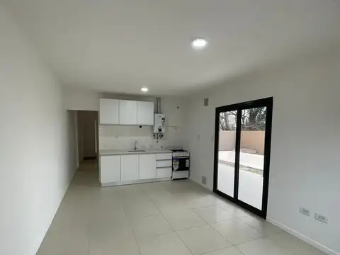 VENTA | PERMUTA - Casa 2 dormitorios, piscina y cochera - Altos de Pellegrini, Roldán.