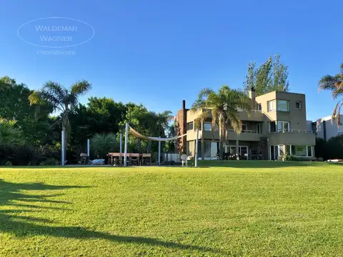 Casa en Venta en Isla Santa Monica, USD 690.000