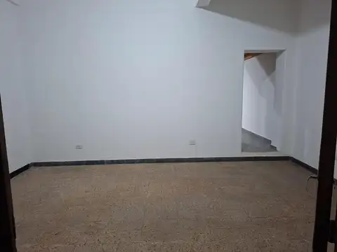 Local en Alquiler 45 años