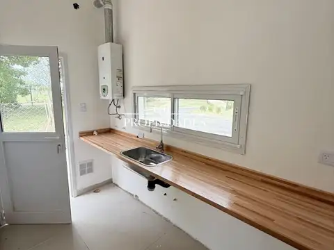 Venta de Casa 4 Ambientes en San Ramón, Pilar