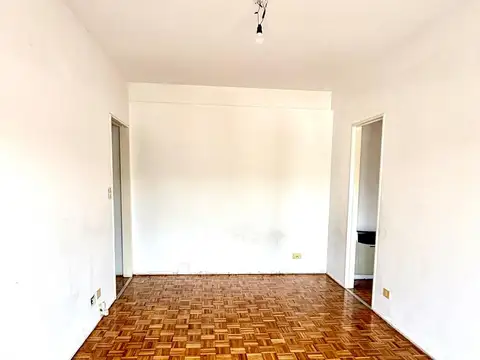 Alberdi 1400, Piso 4