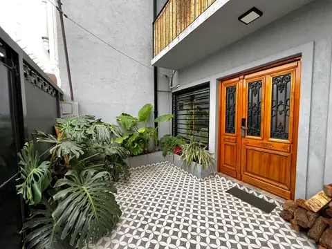 Depto Tipo Casa en Venta de 3 ambientes