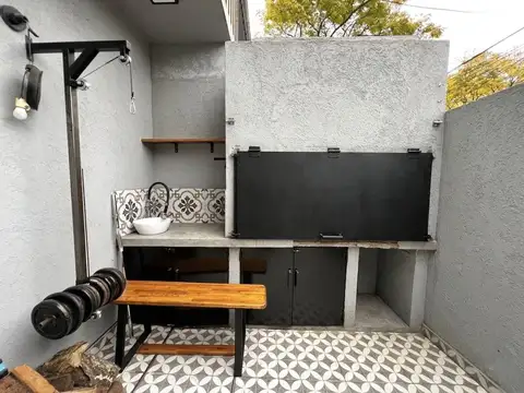 Depto Tipo Casa en Venta en Villa Adelina, USD 189.000