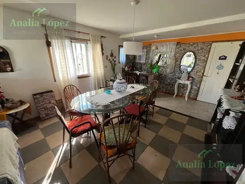 Venta casa 3 ambientes en Caisamar