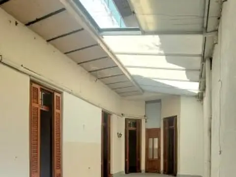 Depto Tipo Casa en Alquiler de 8 dormitorios