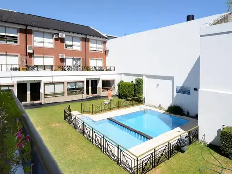 Venta 3 ambientes Impecable Triplex tipo casa Amenities Seguridad Caballito