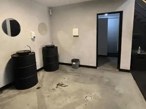 VENTA GALPON CON LOCAL Y OFICINAS