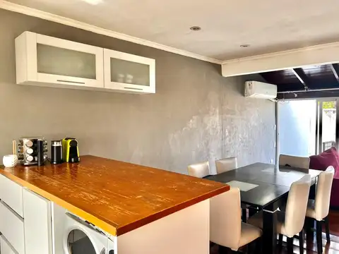 Casa en Venta en Martínez, USD 370.000