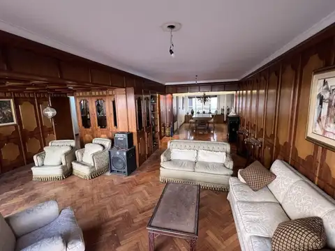 Departamento en Venta de 6 ambientes