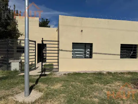 Vendo Casa, Loteo Los Alamos, Valentina Sur Rural, Neuquen