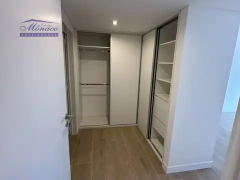 Departamento 4 ambientes con 3 baños