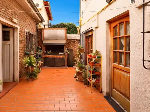 CASA 6 AMB VILLA ADELINA, SAN ISIDRO  APTA CREDITO