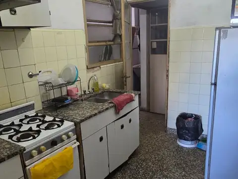Departamento 5 ambientes con 2 baños