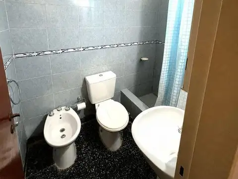 Depto Tipo Casa en Venta 40 años