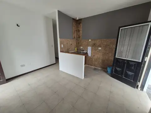 Casa en Alquiler en Merlo Sur, $ 500.000