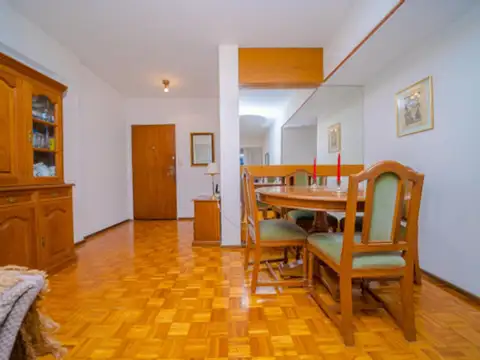 Departamento 4 ambientes con 2 baños