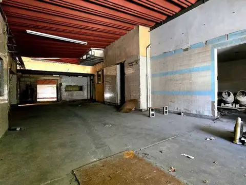 VENTA Depósito en Liniers