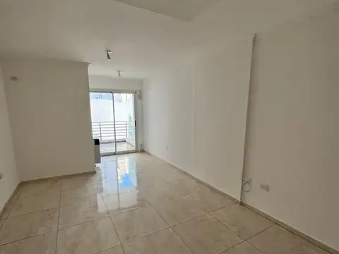 Domingo F. Sarmiento 1300, Piso 1