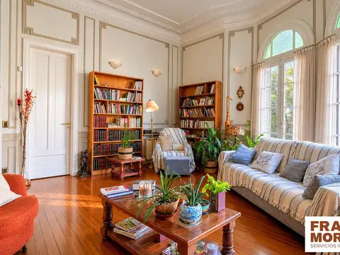 Departamento en Venta de 7 ambientes
