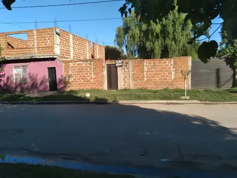 Casa en Venta en González Catan, USD 75.000