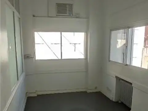 Oficina en Venta en Tribunales, USD 178.000