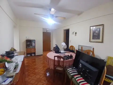 Misiones 300, Piso 4