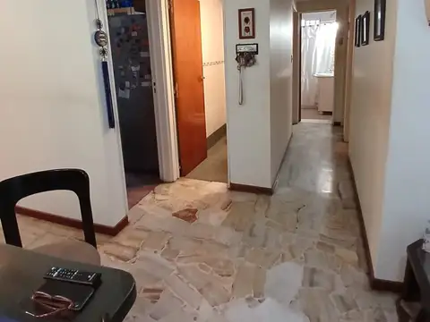 Departamento 4 ambientes con 2 baños