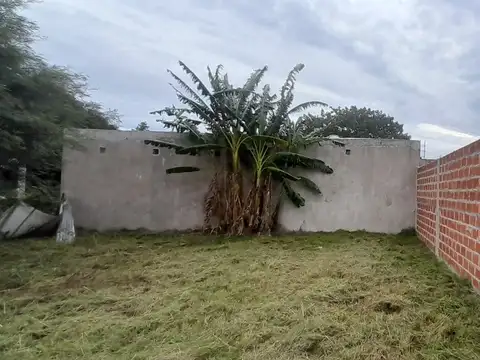Terreno en Venta 25  mts Fondo