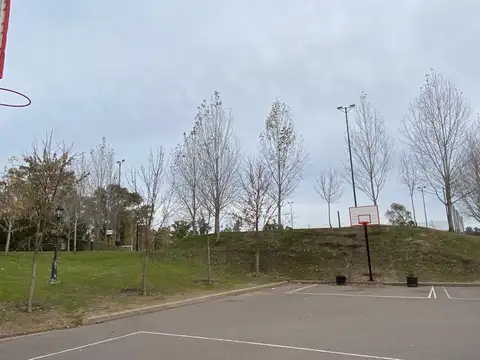 Terreno en Venta en Santa Lucía UF 100