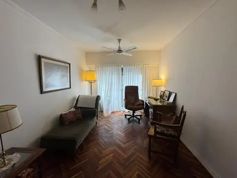 Departamento en Olivos-Vias/Maipu