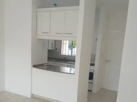 Departamento en Venta en Pilar Centro, USD 85.000