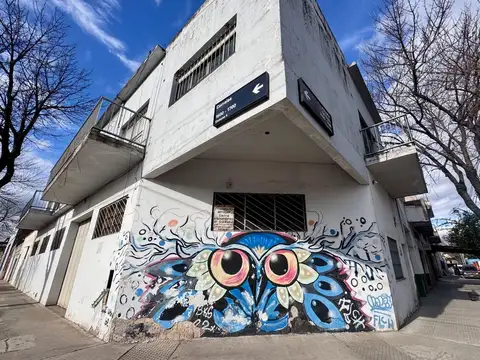 Venta Deposito,Galpon, con Vivienda Nueva Pompeya 