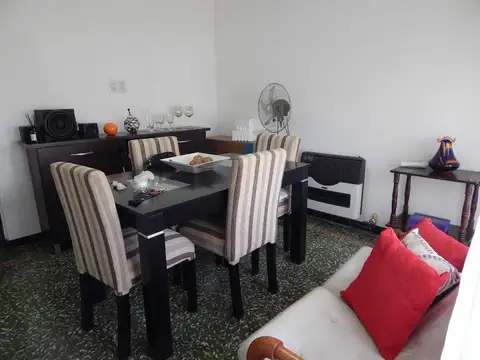 Casa en Venta en Capitan Bermudez, USD 92.000