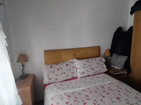 Depto Tipo Casa 5 ambientes con 2 baños