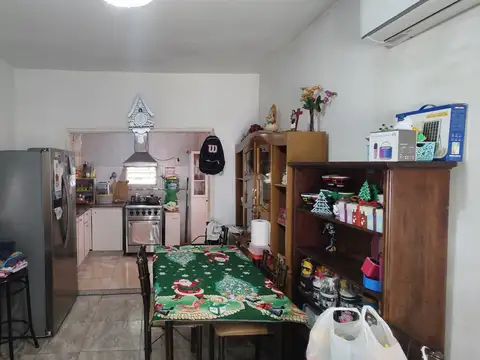 Depto Tipo Casa en Venta de 5 ambientes