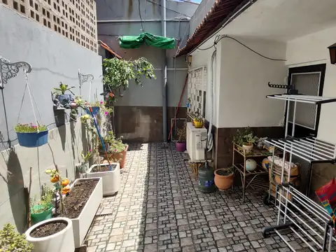 Venta en Block: 3 PH en Excelente Estado – Ideal Renta – Sarandí