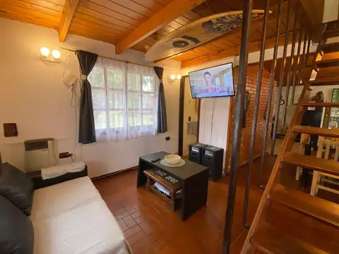 Depto Tipo Casa 3 ambientes con 2 baños