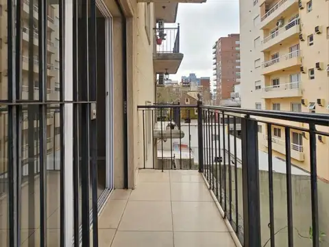 Departamento en Alquiler con 1 cocheras